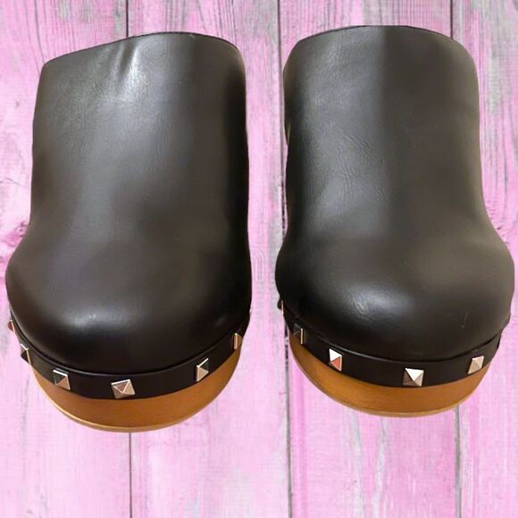 Torrid Faux Leather Black Studded Mule Shoes Wide Width - Size 9.5 WW NIB - Picture 6 of 12